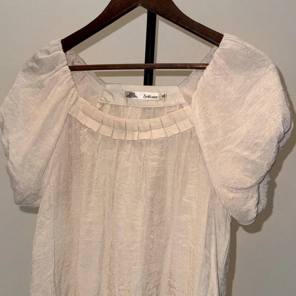 Anthropologie Solitaire Silk Blend Floral Appliqué Puff Sleeve Blouse. Size M